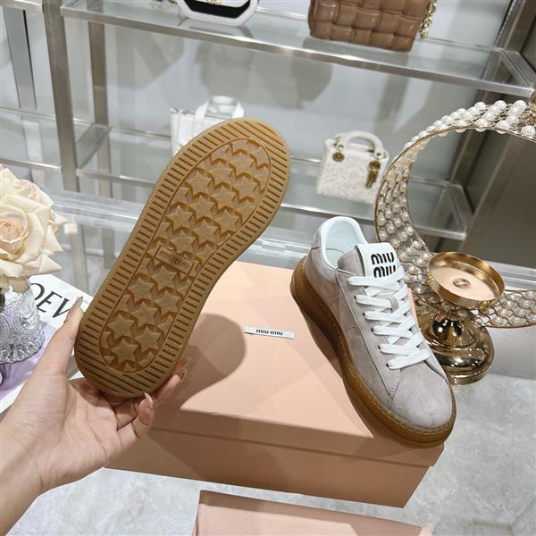 20251128162154693 290